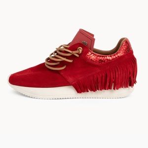 Esseutesse red fringe sneakers GREAT CONDITION